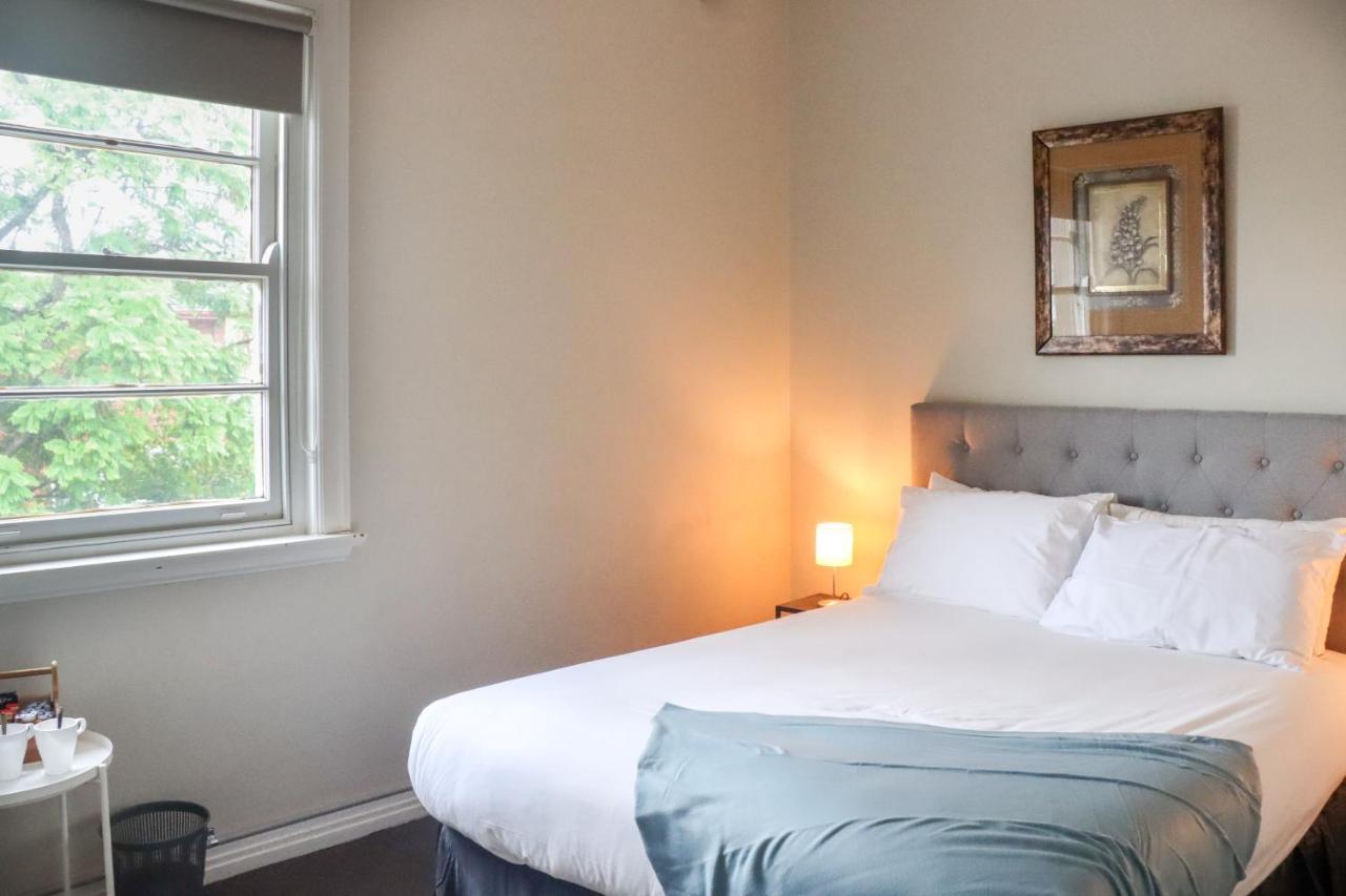Tates Hotel Windsor Ngoại thất bức ảnh