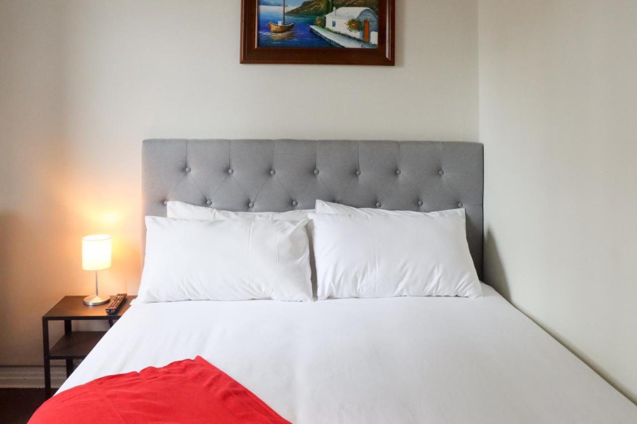 Tates Hotel Windsor Ngoại thất bức ảnh