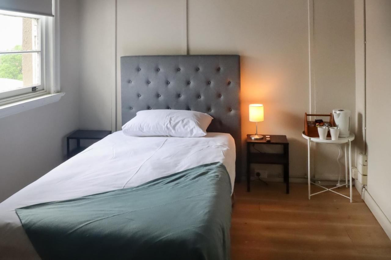 Tates Hotel Windsor Ngoại thất bức ảnh
