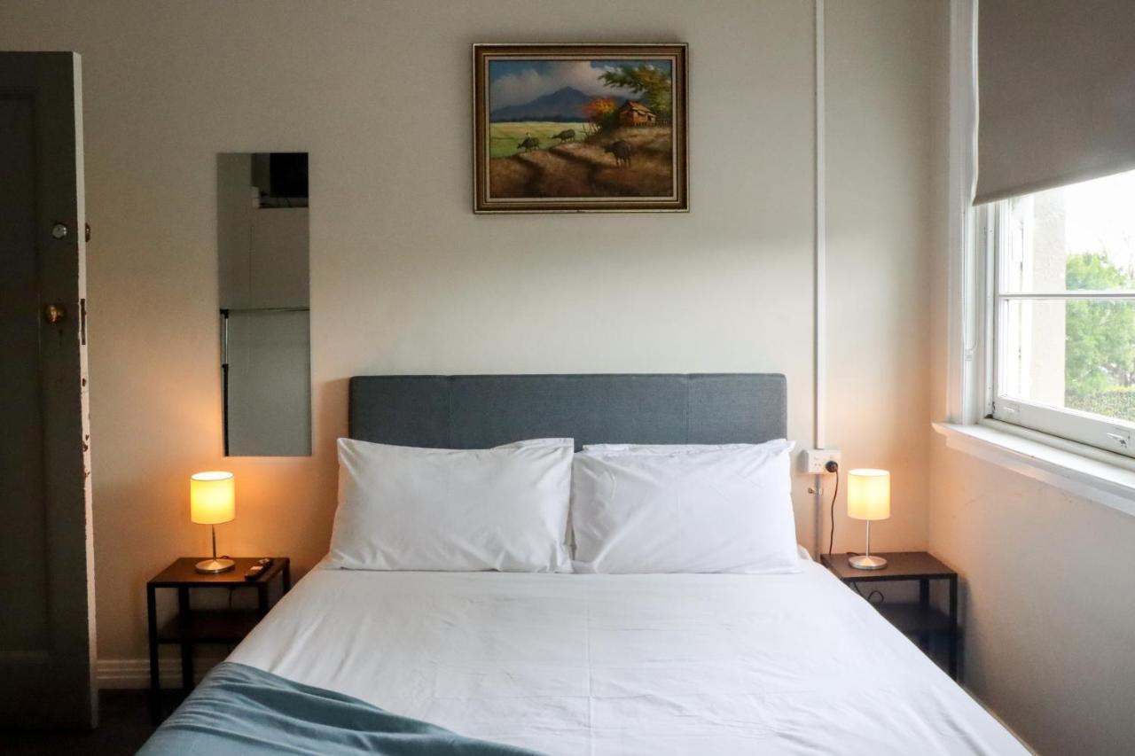 Tates Hotel Windsor Ngoại thất bức ảnh