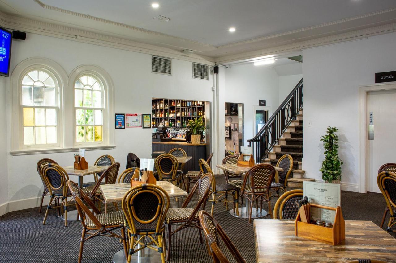 Tates Hotel Windsor Ngoại thất bức ảnh